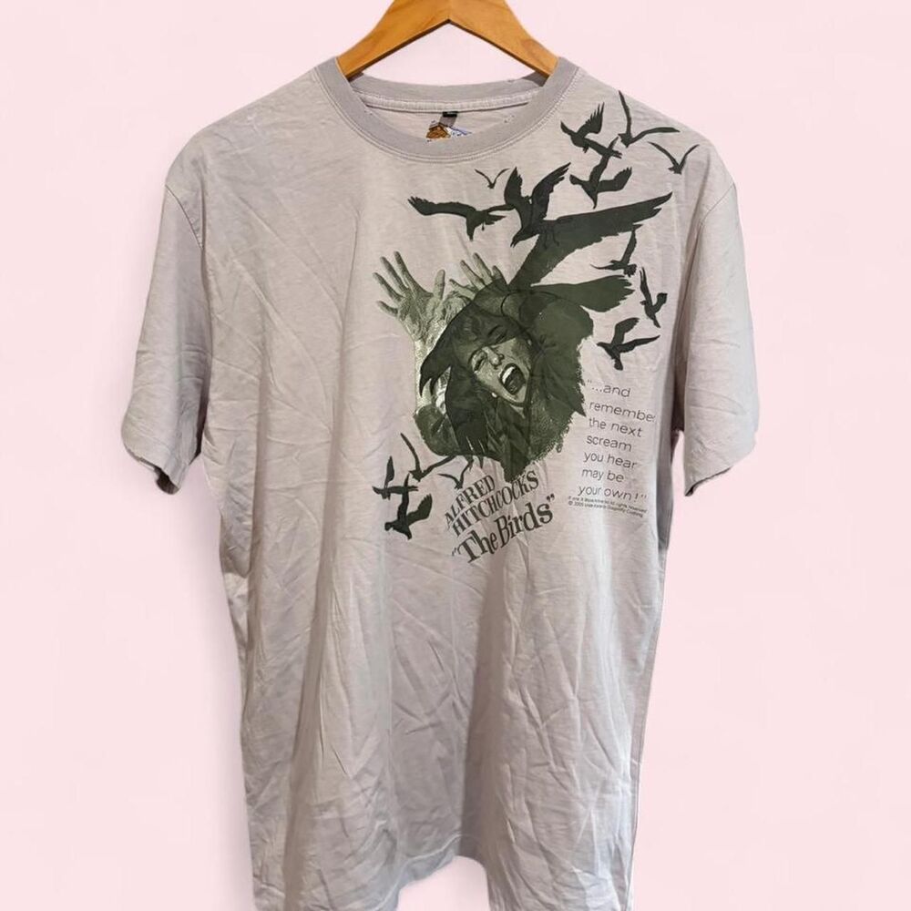 Vintage Alfred Hitchcock The Birds movie TShirt